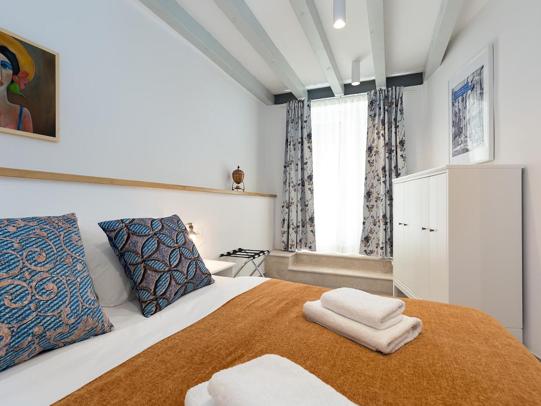 Cozy Montalbano Studios By Irundo Rovinj Exterior photo
